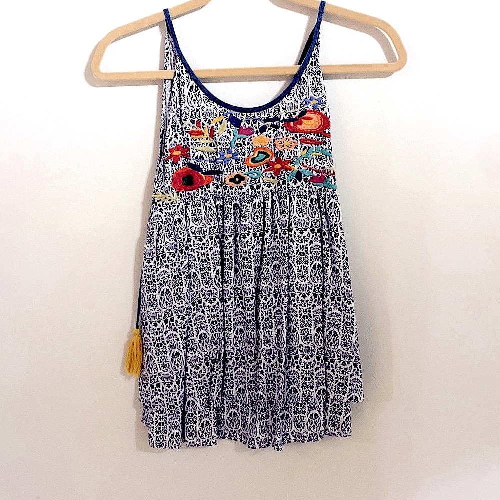 THML sleeveless blouse